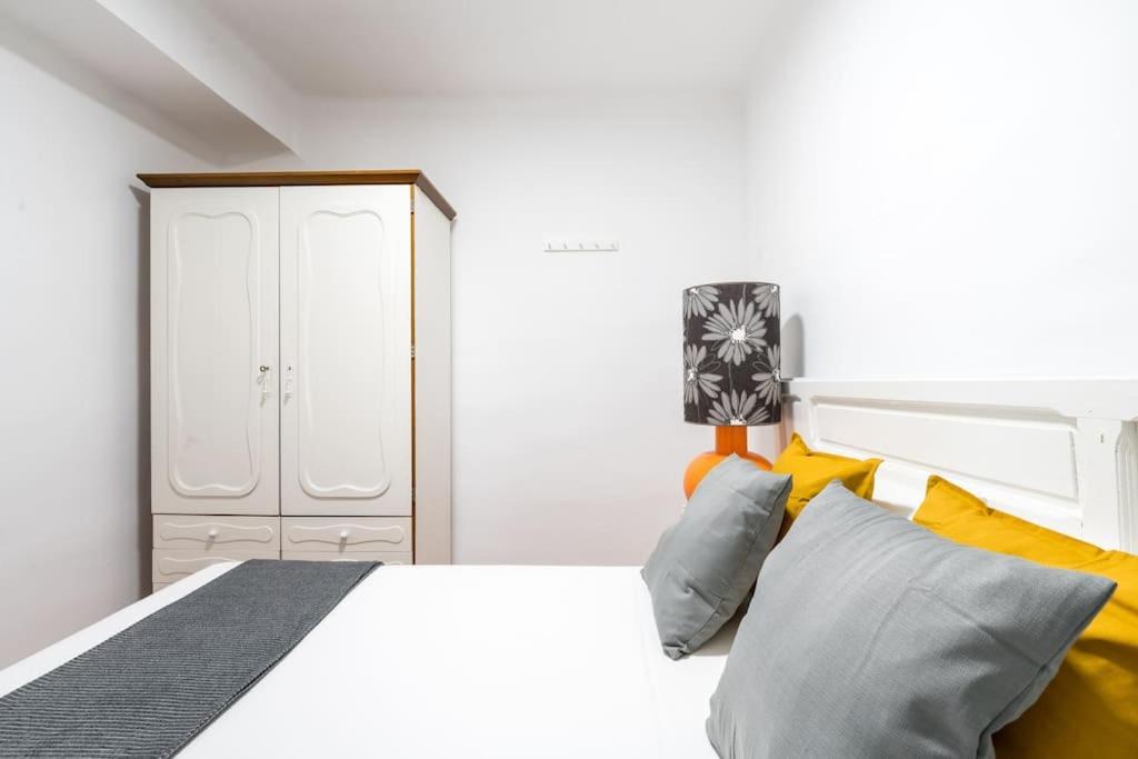 Santa Justa Urban Apartment Sevilla Eksteriør bilde